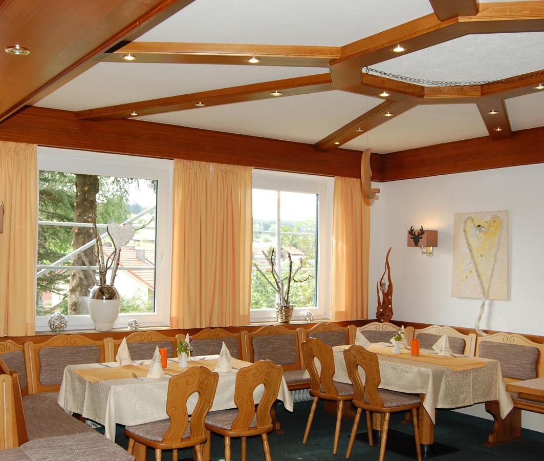 אוברוייטה Landhotel Krone מראה חיצוני תמונה